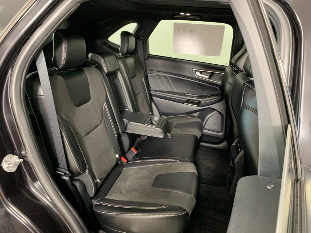 Used 2020 Ford Edge ST w/ Equipment Group 401A image 25