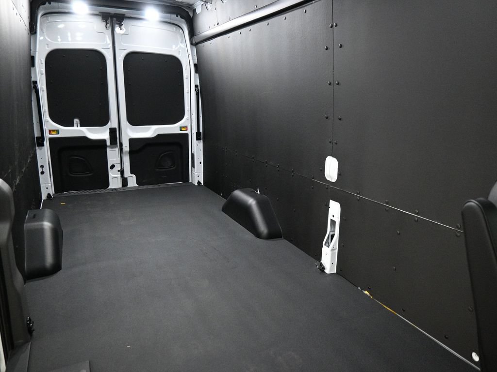 New 2025 Ford E-Transit 148 High Roof Extended w/ Load Area Protection Package RWD image 18