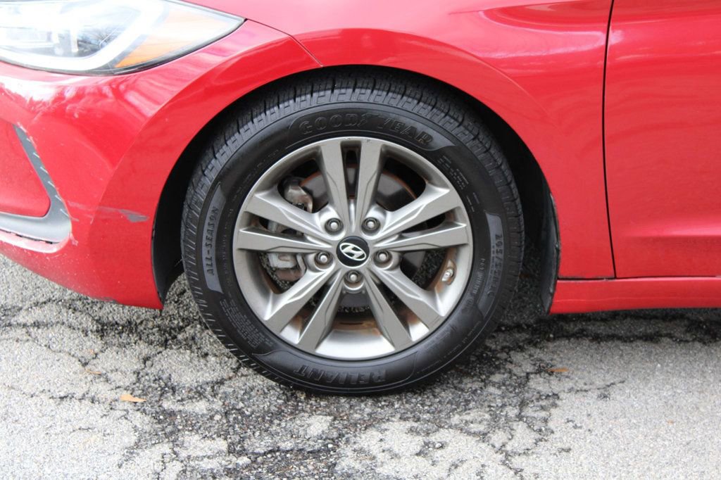 Used 2018 Hyundai Elantra SEL image 33