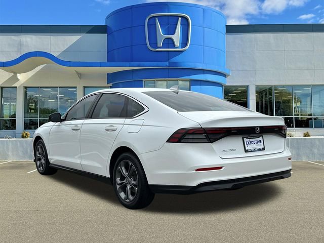 Used 2023 Honda Accord EX image 4