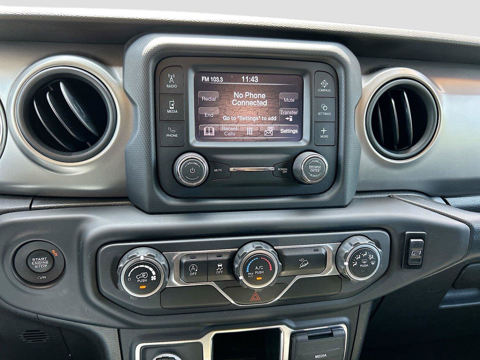 Used 2021 Jeep Wrangler Unlimited Sport AWD/4WD image 28