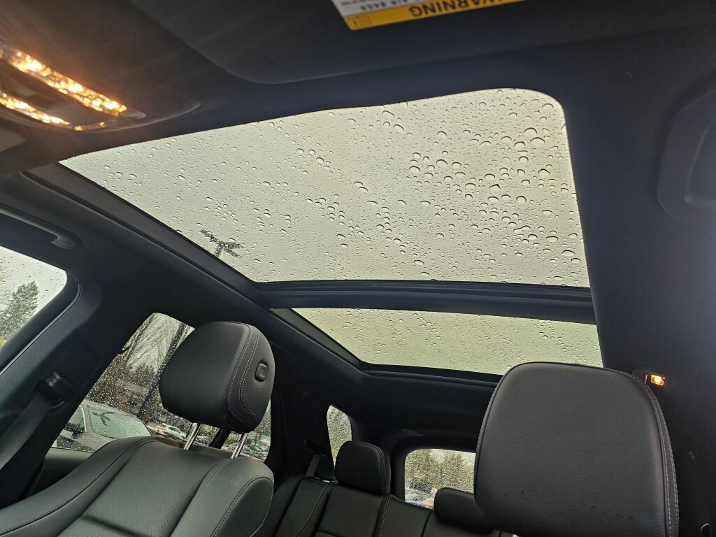 Used 2025 Mercedes-Benz GLE 350 4MATIC image 11