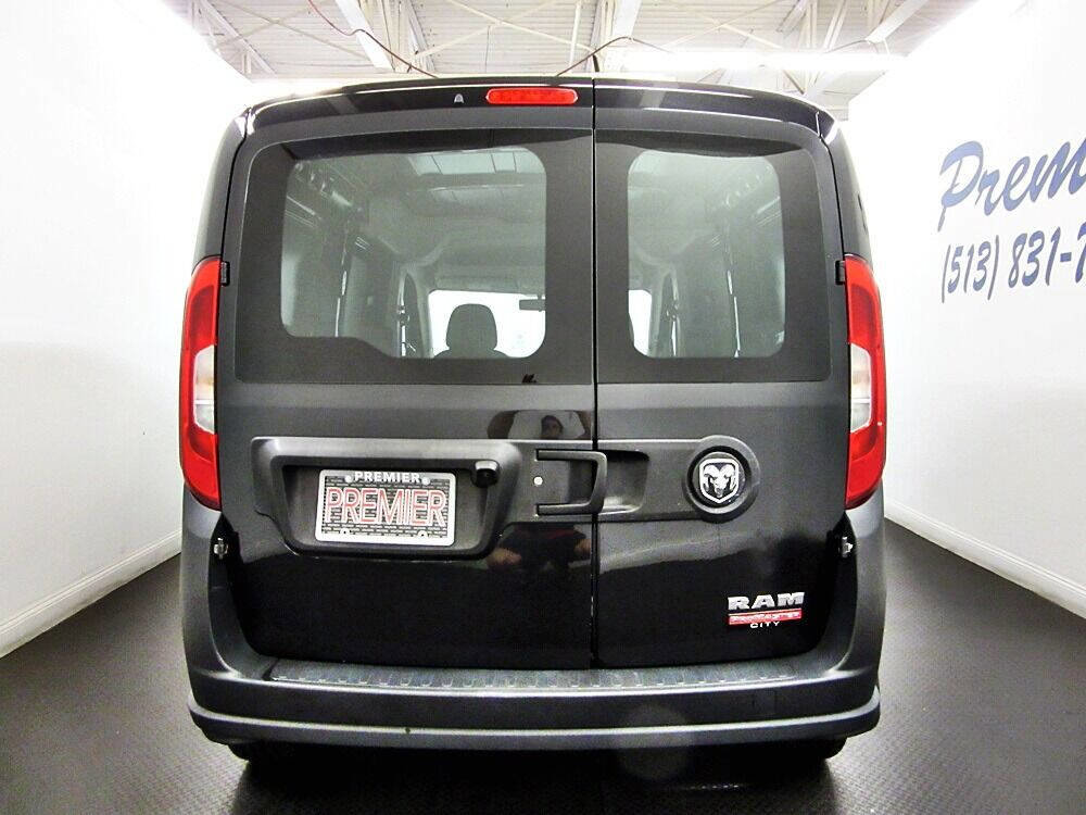 Used 2019 RAM ProMaster City Tradesman FWD image 5