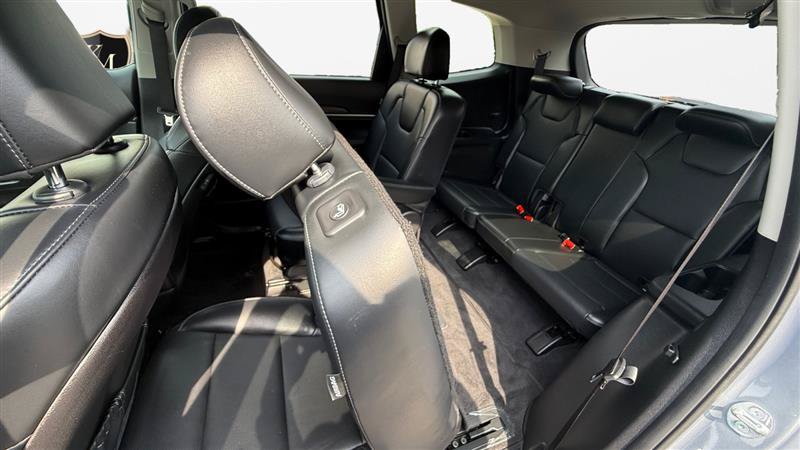 Used 2025 Kia Telluride S AWD/4WD image 22