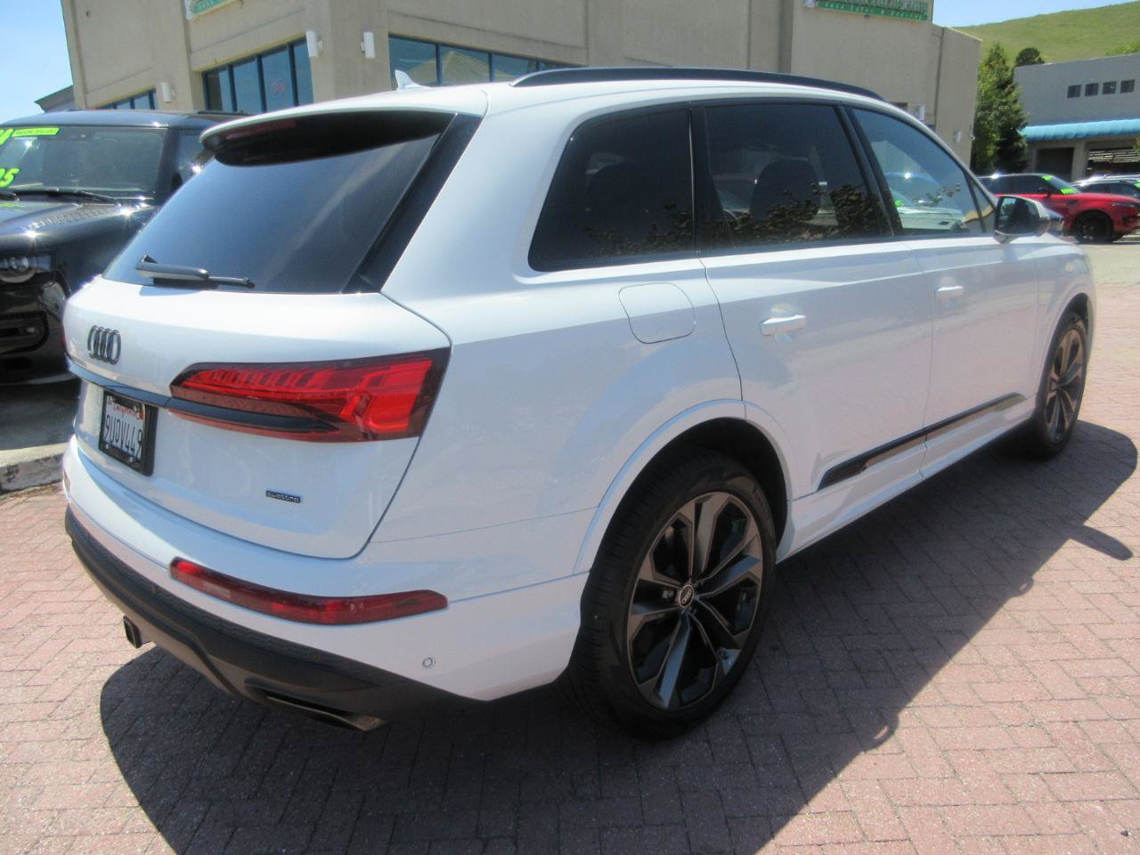 Used 2025 Audi Q7 3.0T Premium Plus w/ Premium Plus Package AWD/4WD image 2