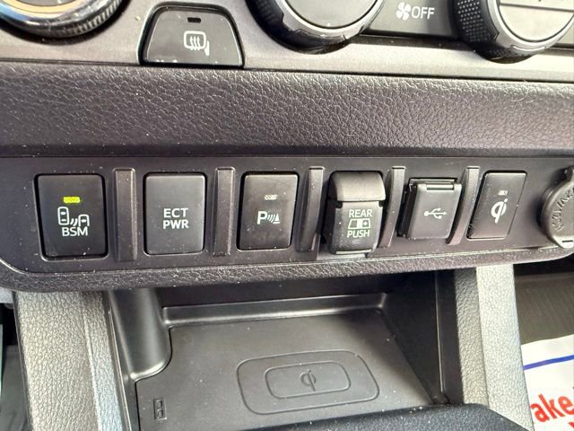 Used 2021 Toyota Tacoma TRD Sport w/ Technology Package AWD/4WD image 37