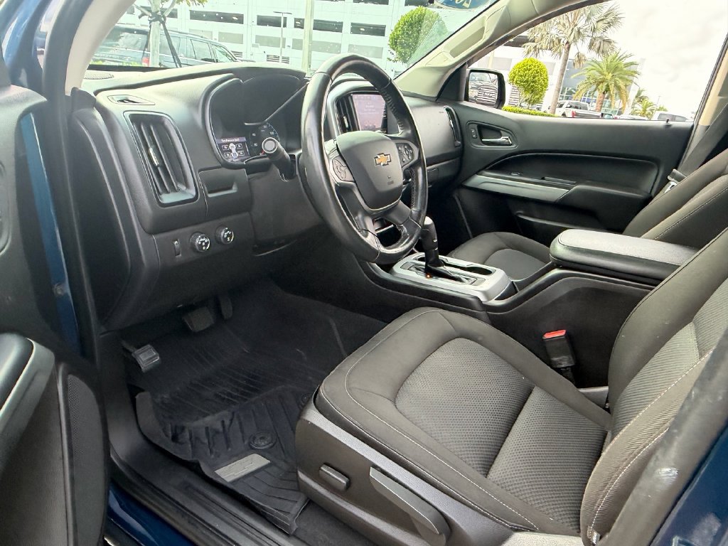 Used 2019 Chevrolet Colorado LT w/ LT Convenience Package AWD/4WD image 11