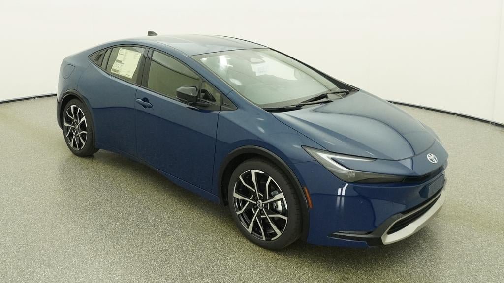 New 2026 Toyota Prius Plug-In Hybrid FWD image 13
