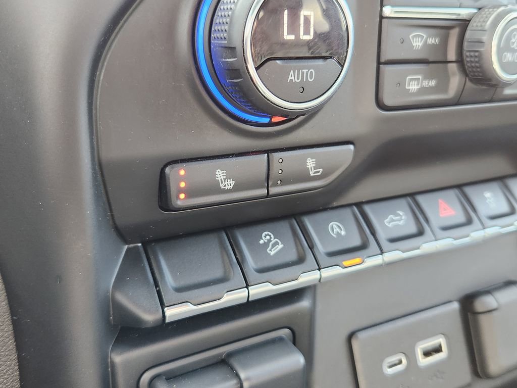 Used 2020 Chevrolet Silverado 1500 LT Trail Boss image 21