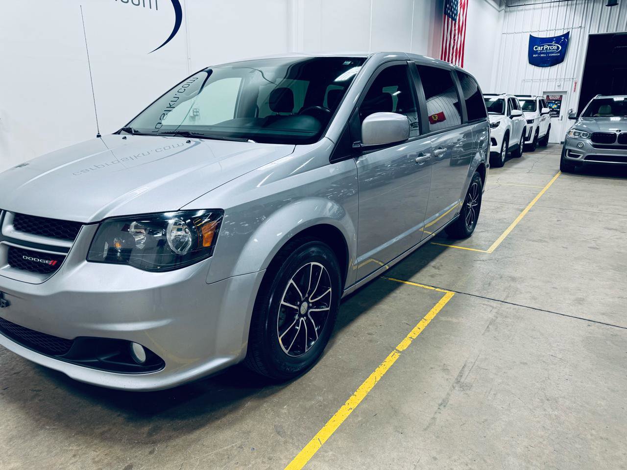 Used 2018 Dodge Grand Caravan GT image 18