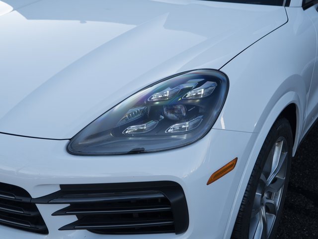 Certified 2023 Porsche Cayenne S Platinum image 11