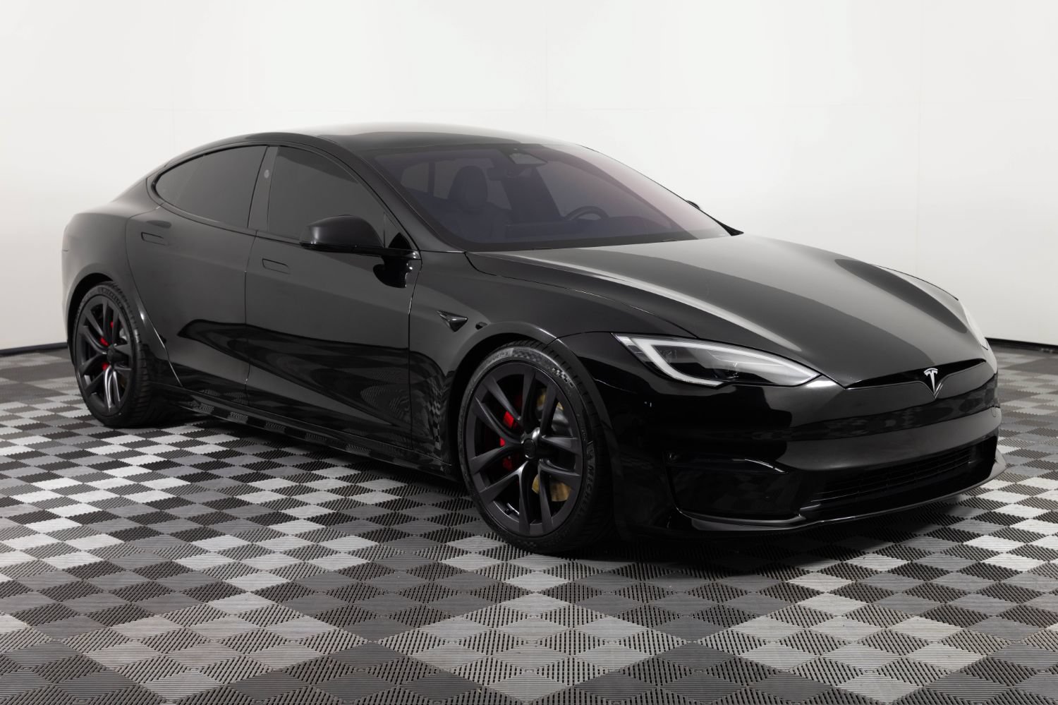 Used 2023 Tesla Model S Plaid AWD/4WD image 10
