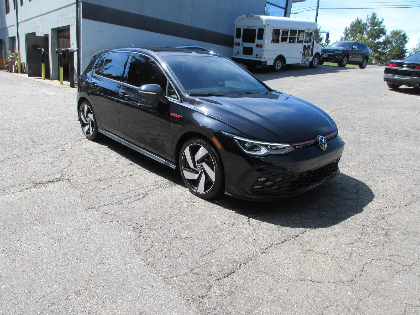 Used 2023 Volkswagen GTI SE FWD image 7
