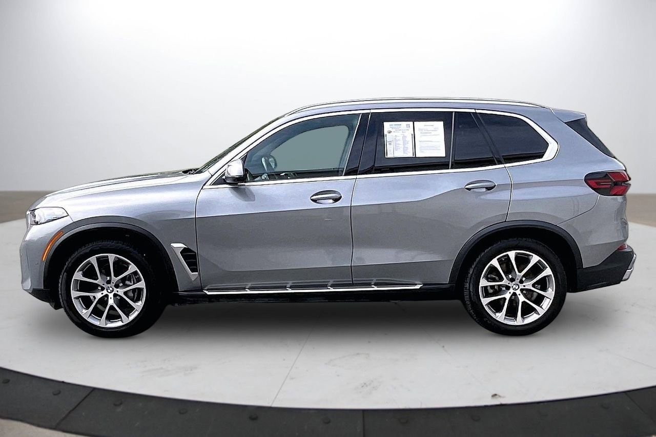 Used 2024 BMW X5 xDrive40i AWD/4WD image 6