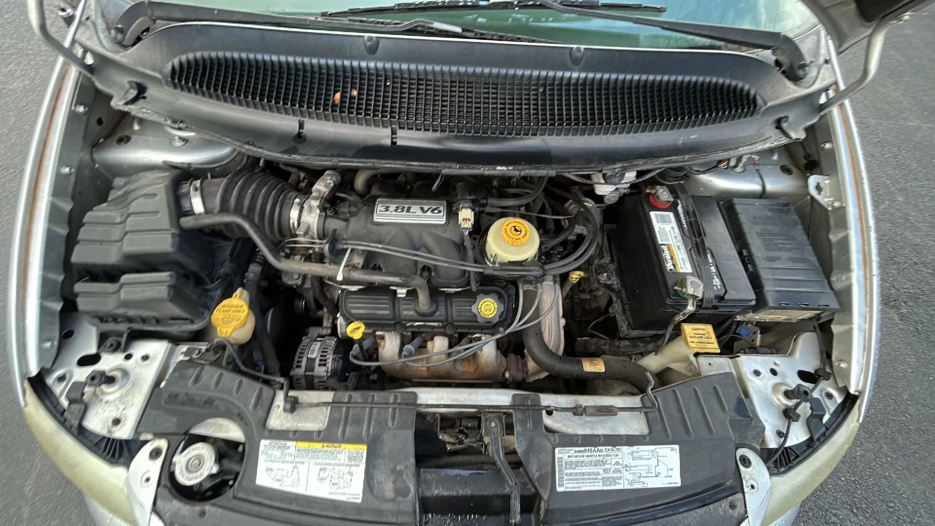 Used 2004 Chrysler Town & Country Touring FWD image 38