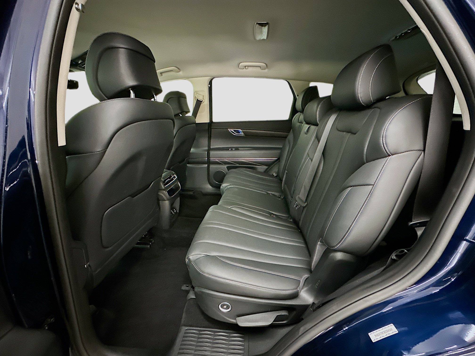 Used 2024 Genesis GV80 2.5T image 29