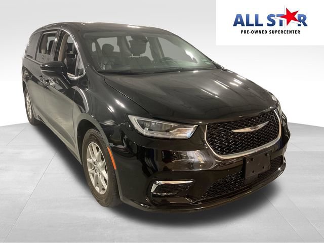 Used 2024 Chrysler Pacifica Touring-L image 1