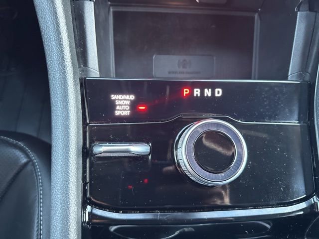 Used 2023 Jeep Grand Cherokee L Limited w/ Luxury Tech Group II image 38