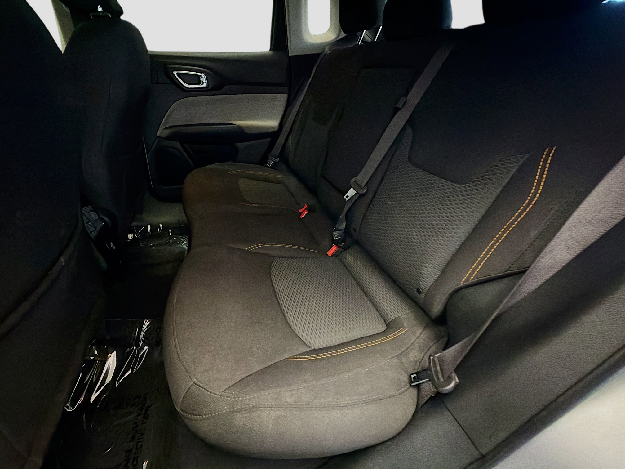 Used 2022 Jeep Compass Sport image 13