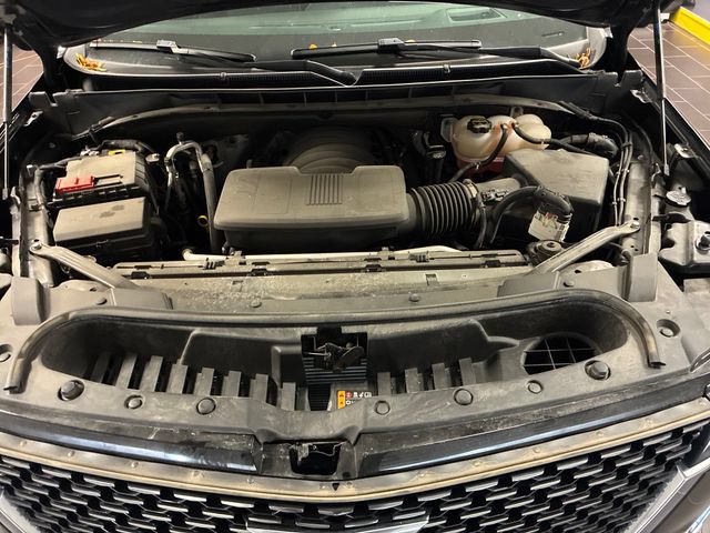 Certified 2024 Cadillac Escalade ESV Premium Luxury w/ Performance Package AWD/4WD image 23