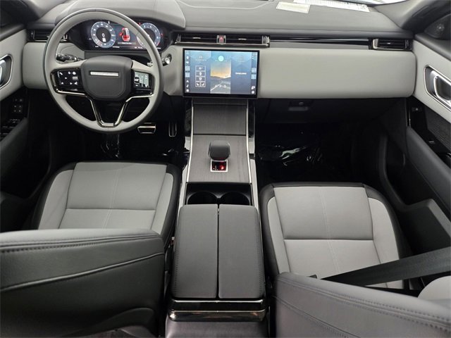New 2026 Land Rover Range Rover Velar Dynamic SE image 4