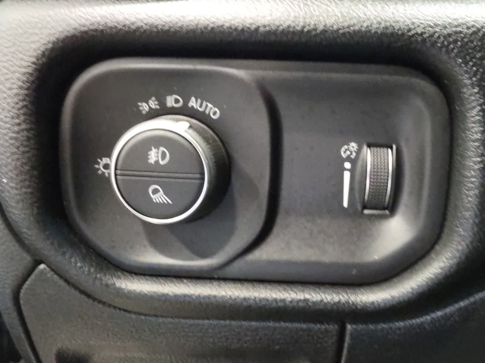 Used 2022 RAM 1500 Rebel w/ Rebel Level 2 Equipment Group AWD/4WD image 20
