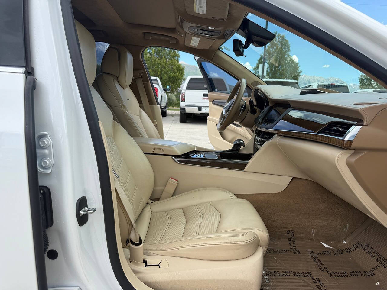 Used 2016 Cadillac CT6 Platinum w/ LPO, Ground Effects Package AWD/4WD image 25