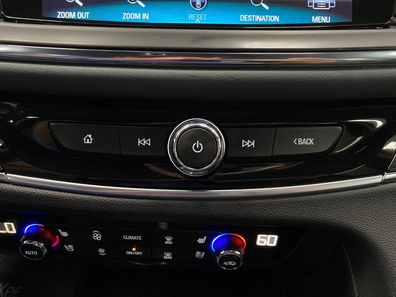 Used 2018 Buick Enclave Premium w/ Trailering Package AWD/4WD image 28