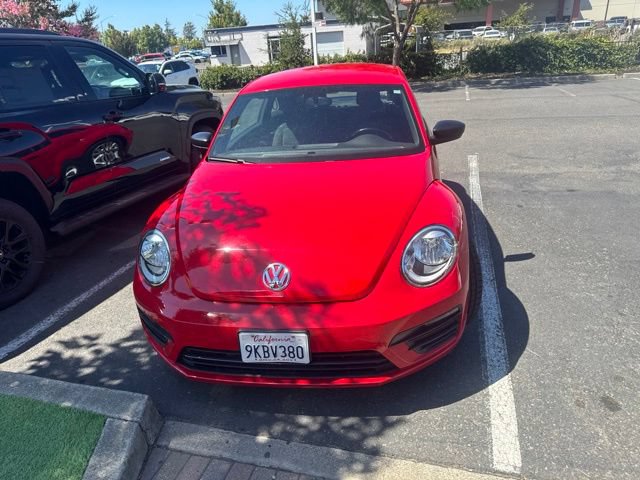 Used 2018 Volkswagen Beetle 2.0T S FWD image 15