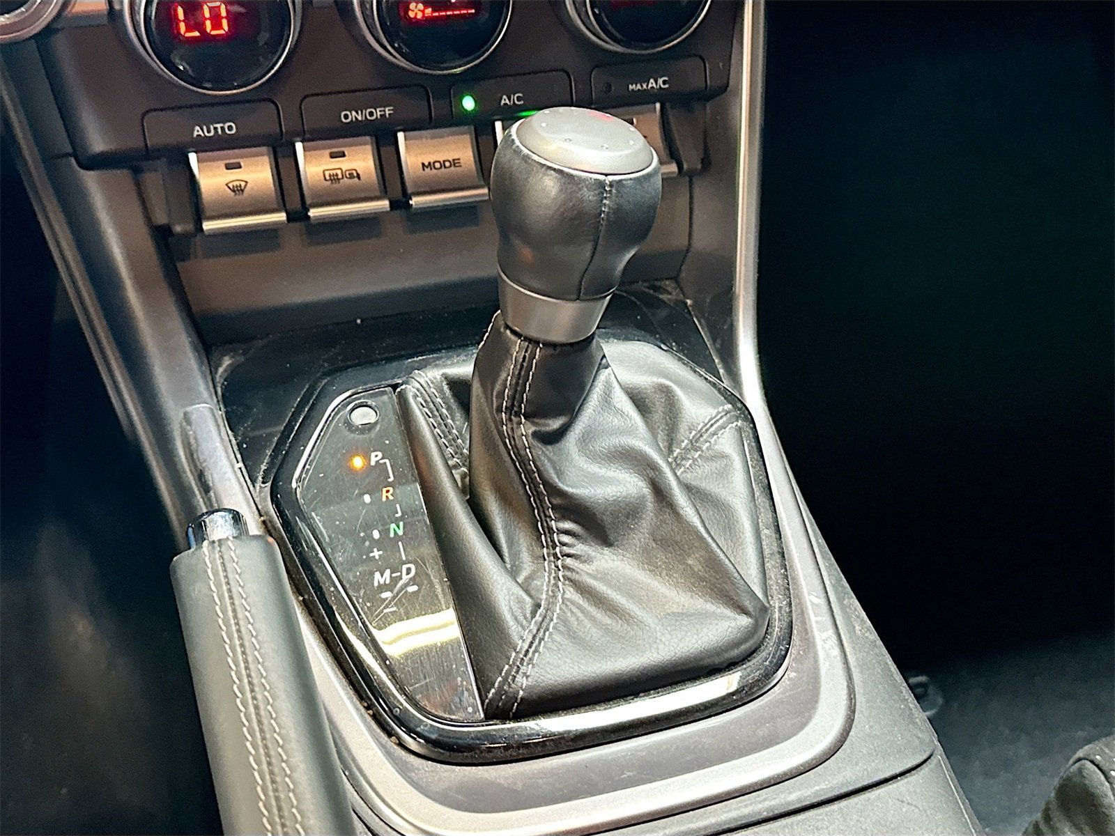 Used 2023 Toyota GR86 Premium w/ ALL Weather Mat Package (TMS) image 16