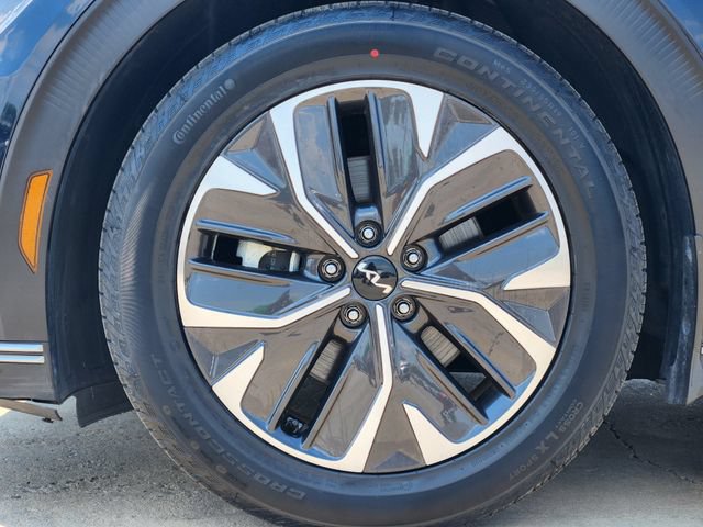 Used 2024 Kia EV6 Light RWD image 10