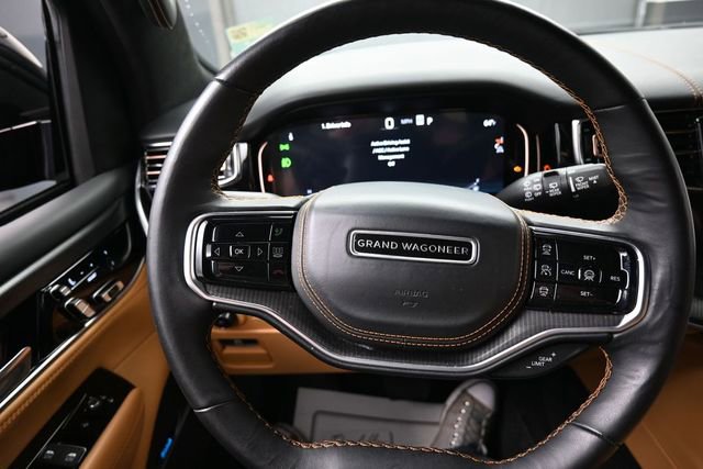 Used 2023 Jeep Grand Wagoneer Series III AWD/4WD image 8