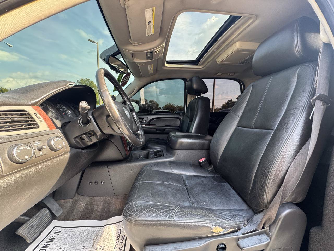 Used 2010 Chevrolet Tahoe LT AWD/4WD image 13