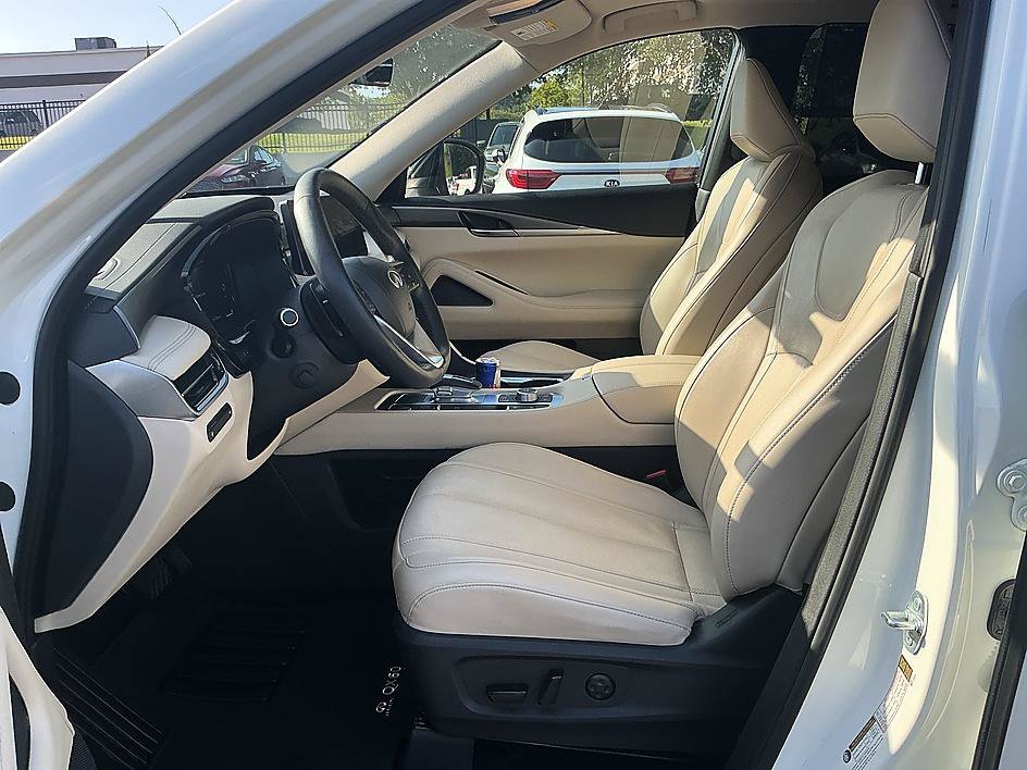 Used 2023 INFINITI QX60 Luxe w/ Cargo Package AWD/4WD image 12