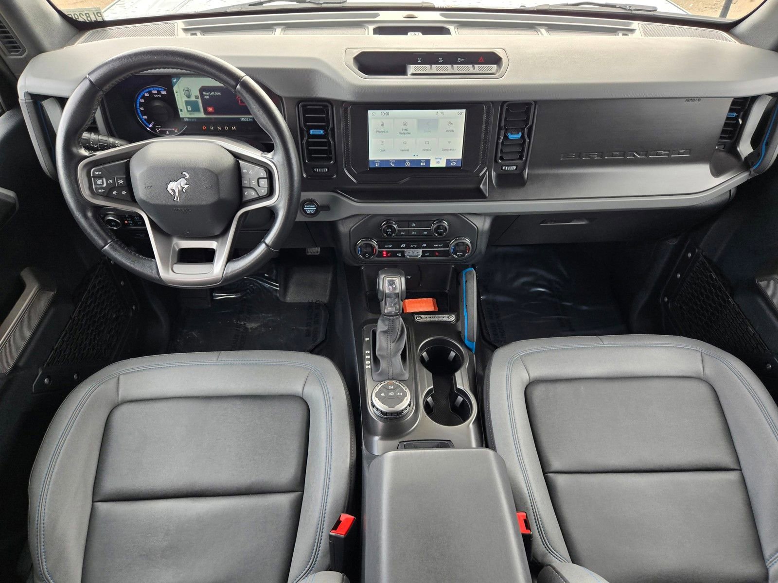 Used 2023 Ford Bronco Black Diamond image 12