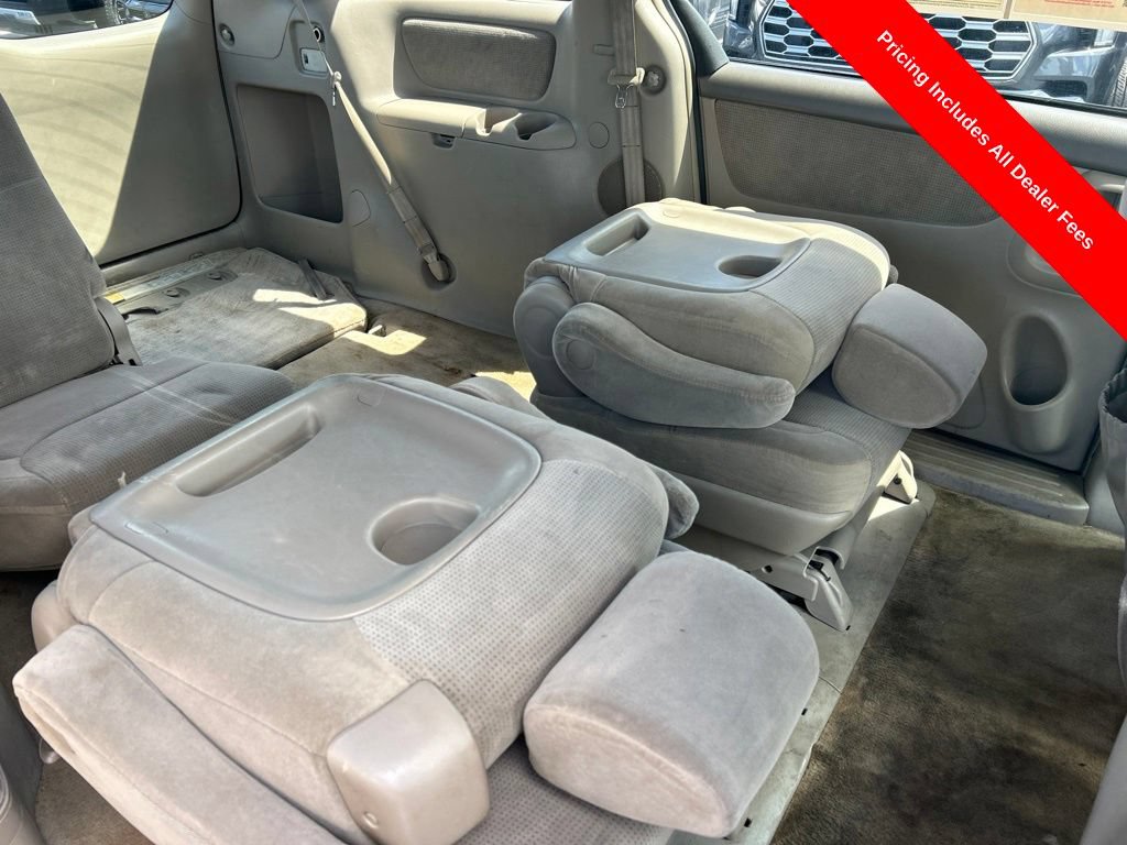 Used 2005 Toyota Sienna LE w/ LE Pkg 4 FWD image 16