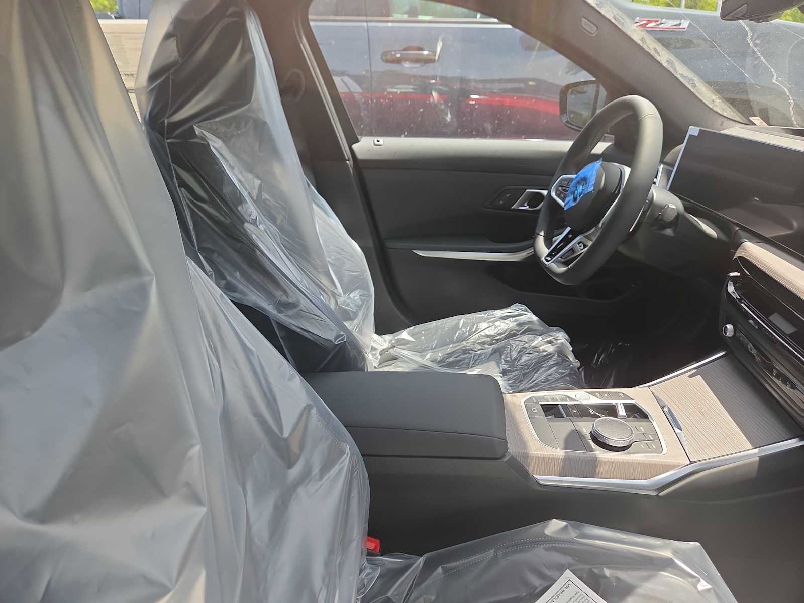 New 2026 BMW 330i xDrive Sedan w/ M Sport Package AWD/4WD image 11