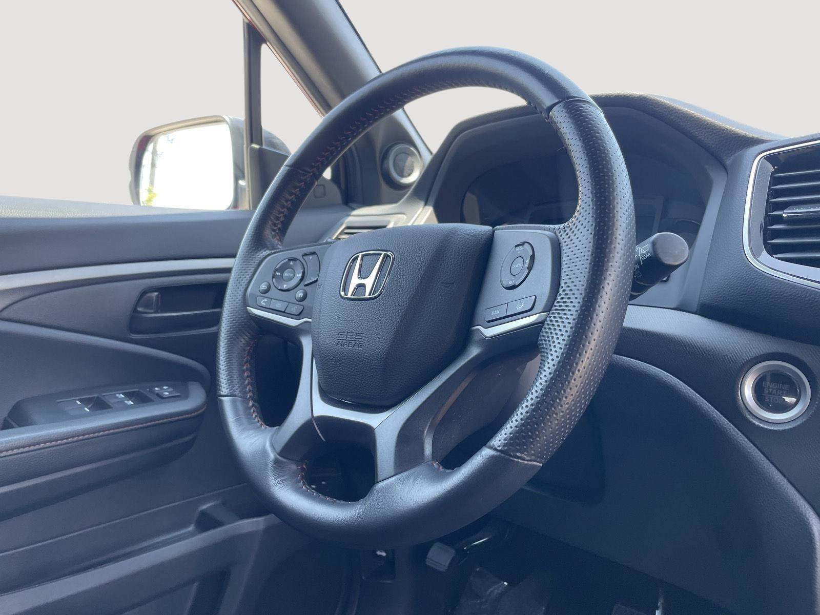 Used 2023 Honda Passport TrailSport image 6