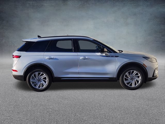 New 2026 Lincoln Corsair Premiere w/ Towing Package AWD/4WD image 8