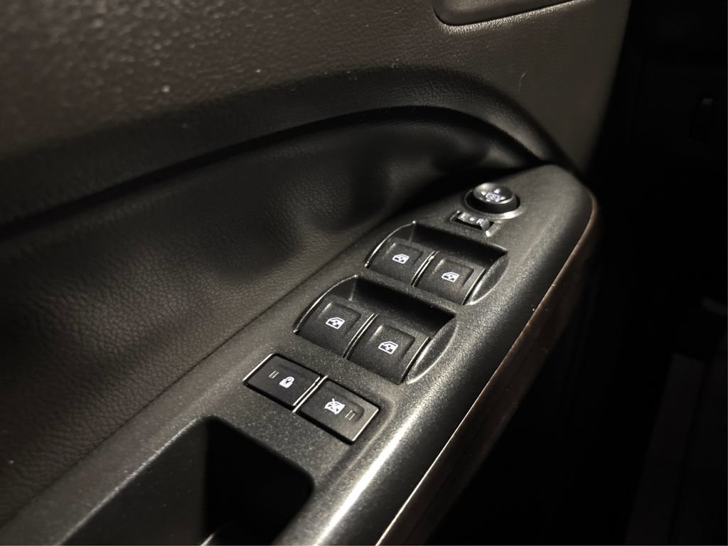 Used 2016 GMC Canyon SLT AWD/4WD image 35