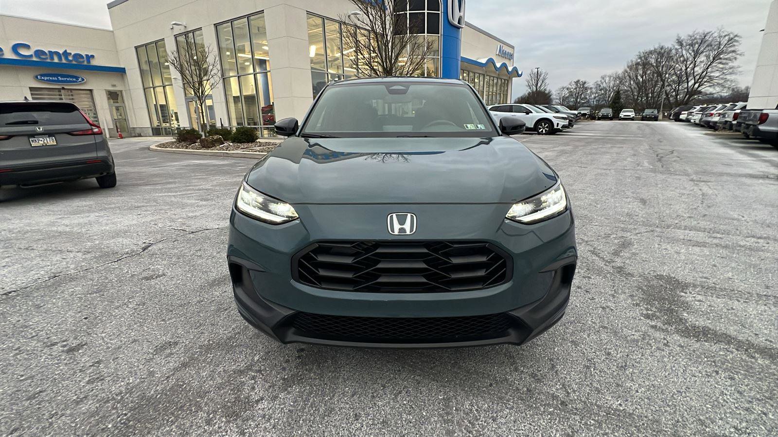 Used 2024 Honda HR-V Sport image 9