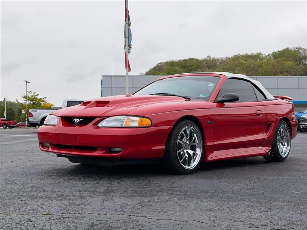 Used 1996 Ford Mustang GT RWD image 10