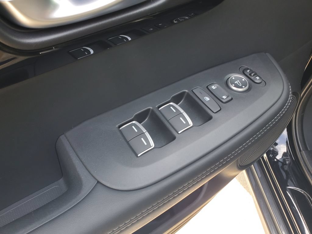 Used 2026 Acura ADX FWD image 21