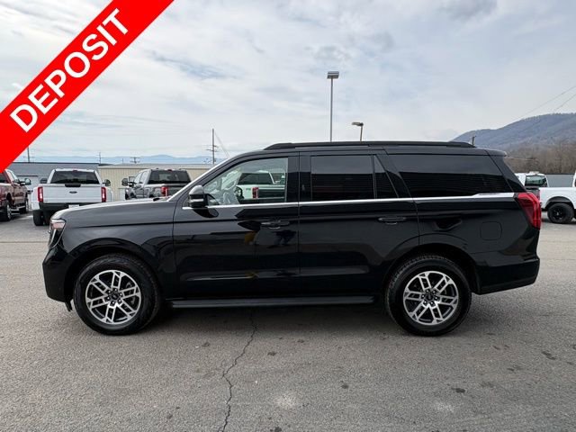 Used 2025 Ford Expedition Active image 23