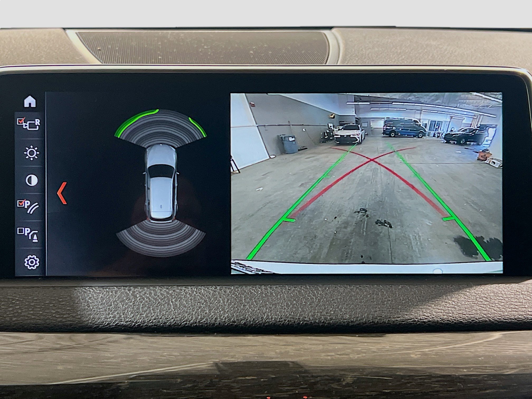 Used 2018 BMW X5 sDrive35i w/ M Sport Package image 10