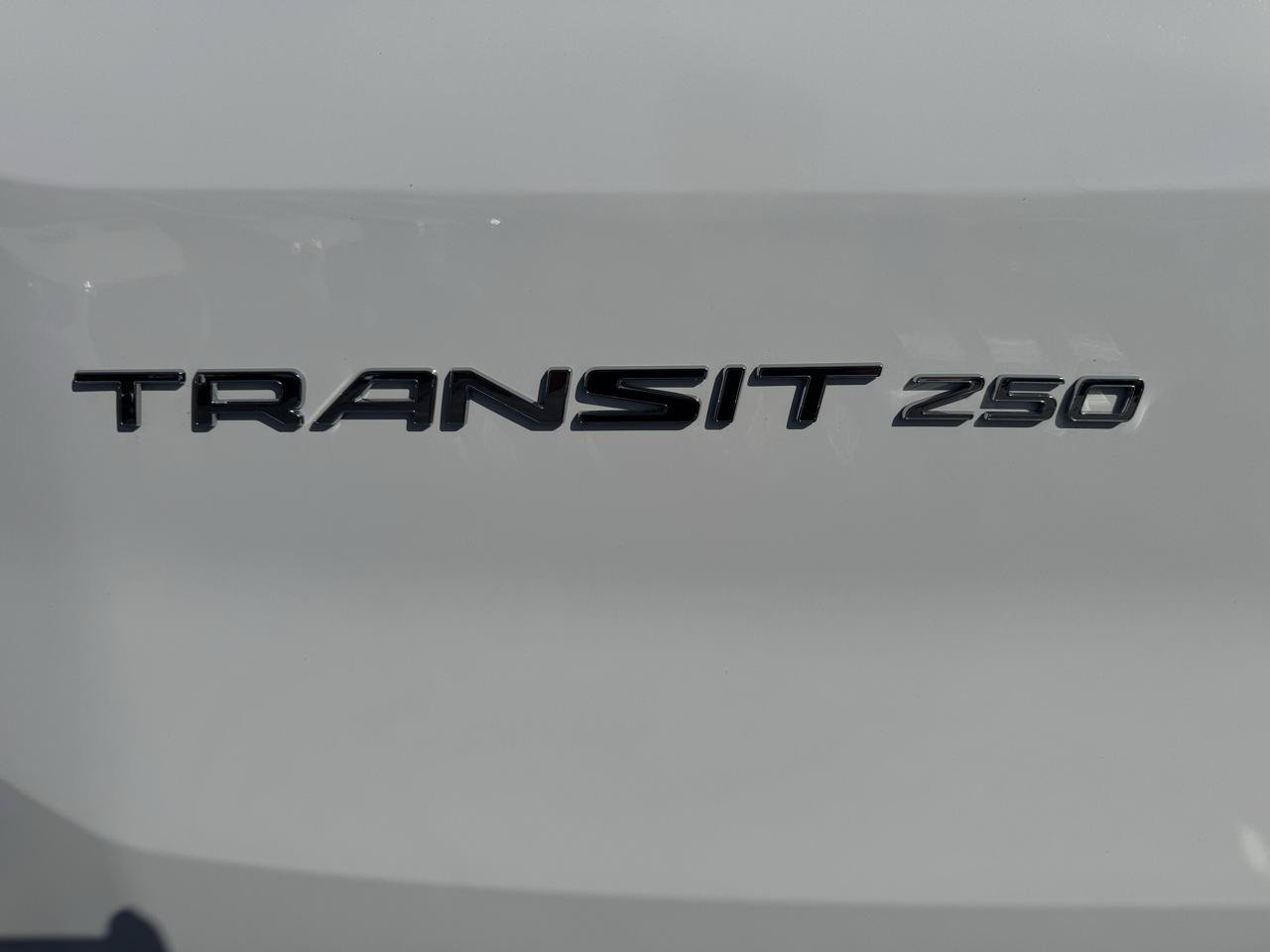 Used 2025 Ford Transit 250 Low Roof w/ Exterior Upgrade Package RWD image 43