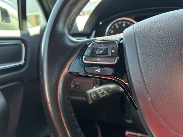 Used 2017 Volkswagen Touareg Wolfsburg Edition AWD/4WD image 40