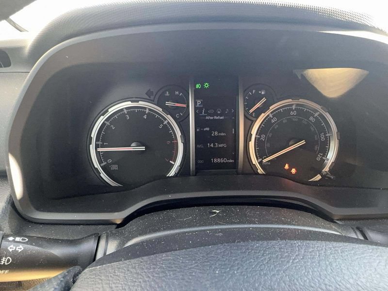 Used 2024 Toyota 4Runner TRD Off-Road Premium w/ TRD Black Wheel Package (TMS) AWD/4WD image 9