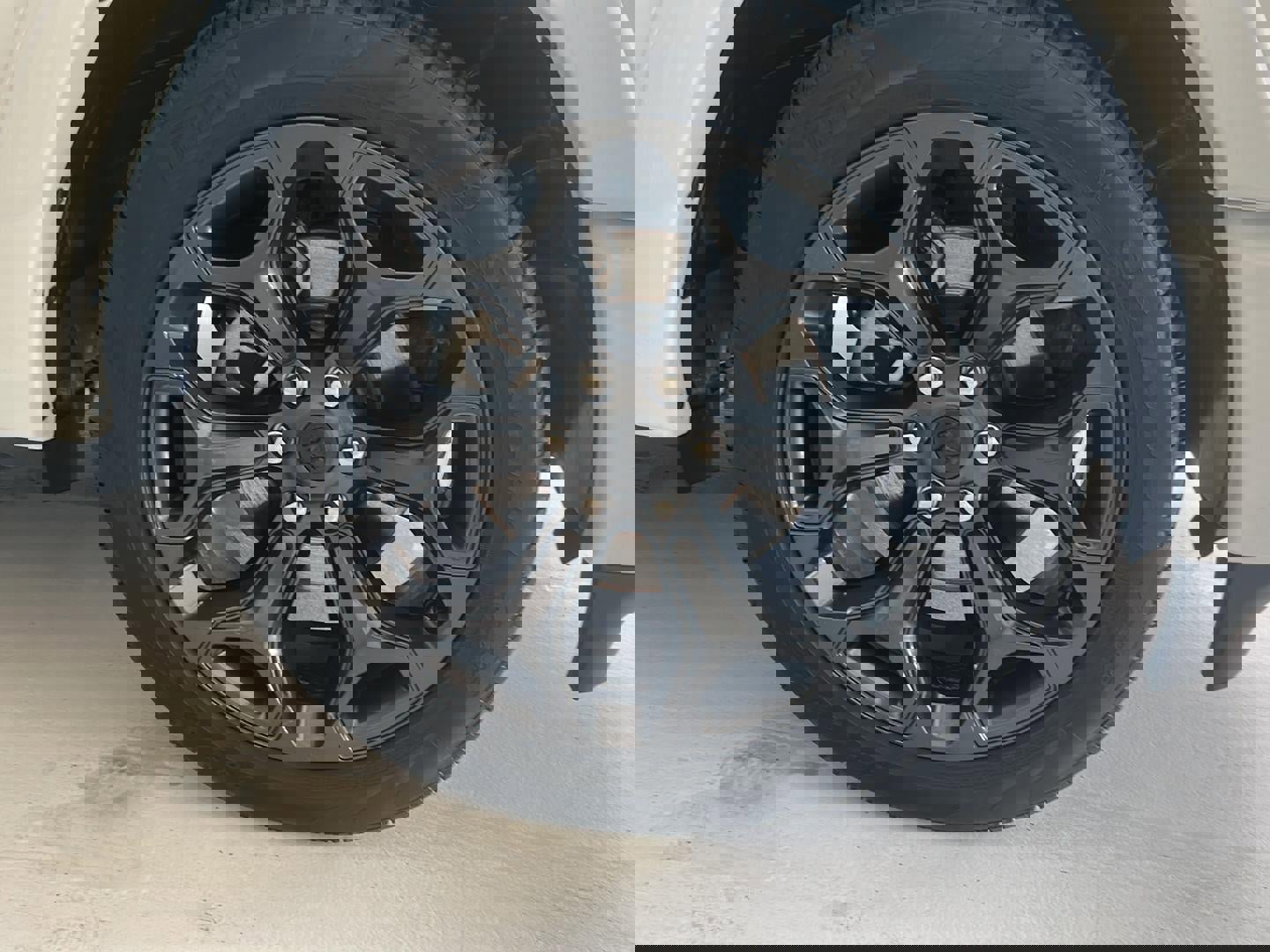 Used 2024 RAM 1500 Limited image 28