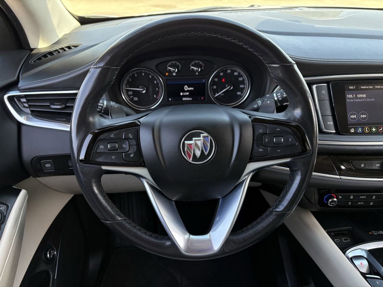 Used 2023 Buick Enclave Essence w/ Sport Touring Edition image 14